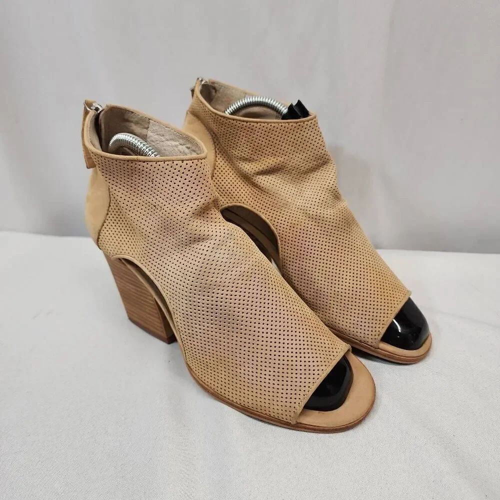 Vince Camuto Women Leather Bevina Heel Booties Size 9 Nubuk Open Toe Perforated